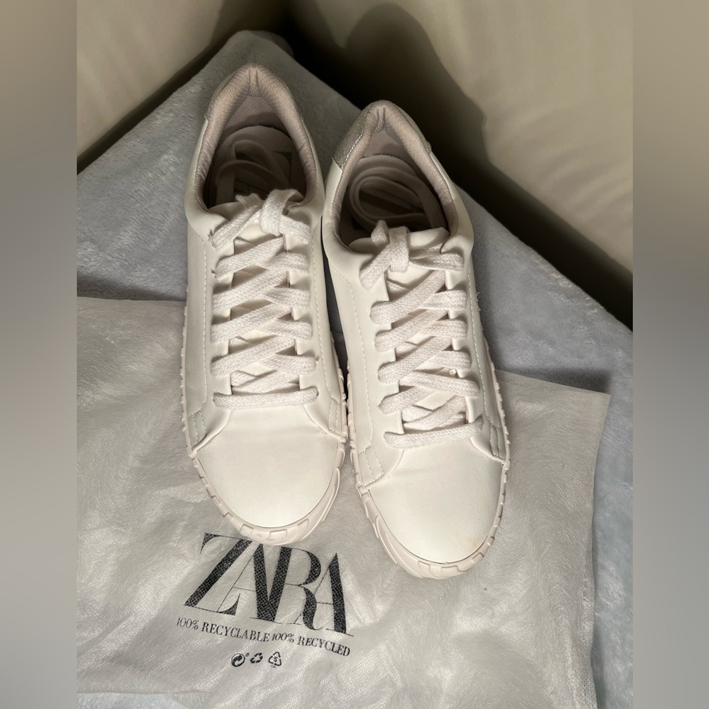 Zara sneakers size 38(7.0)